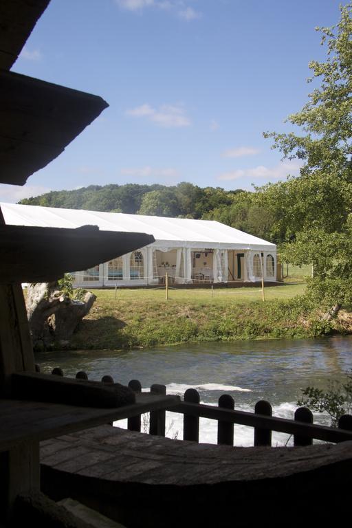 Logis - Hotel & Restaurant Moulin Des Forges Saint-Omer-en-Chaussée Zewnętrze zdjęcie