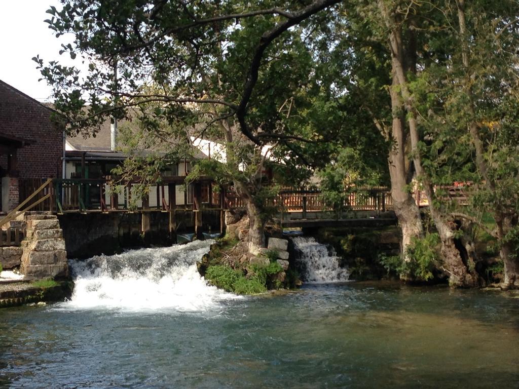 Logis - Hotel & Restaurant Moulin Des Forges Saint-Omer-en-Chaussée Zewnętrze zdjęcie