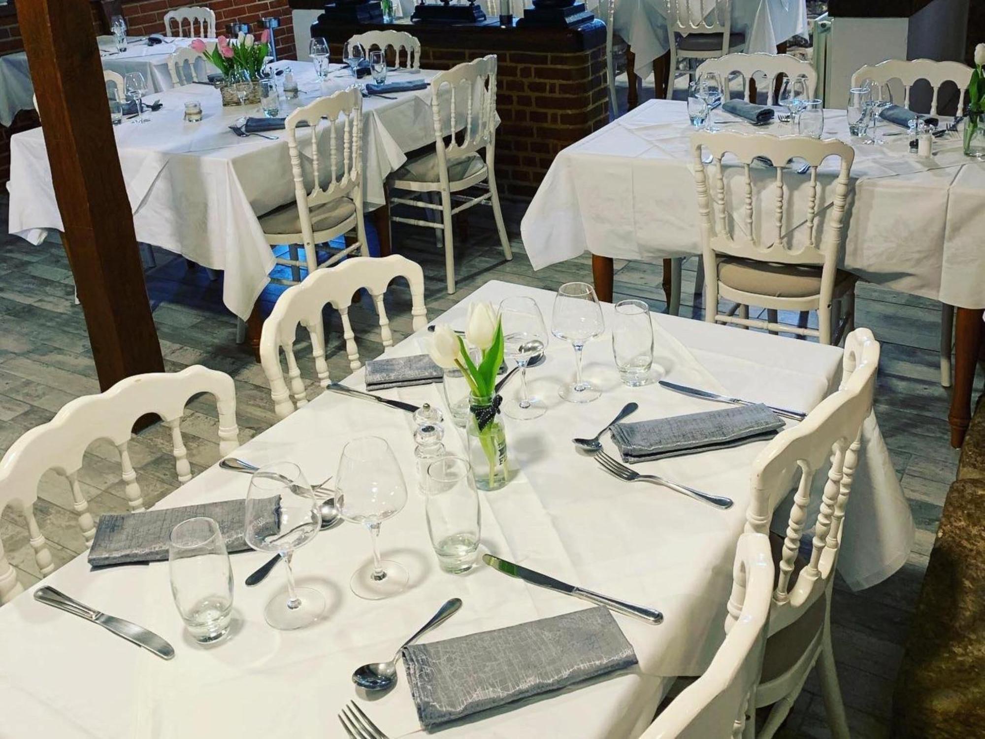 Logis - Hotel & Restaurant Moulin Des Forges Saint-Omer-en-Chaussée Zewnętrze zdjęcie